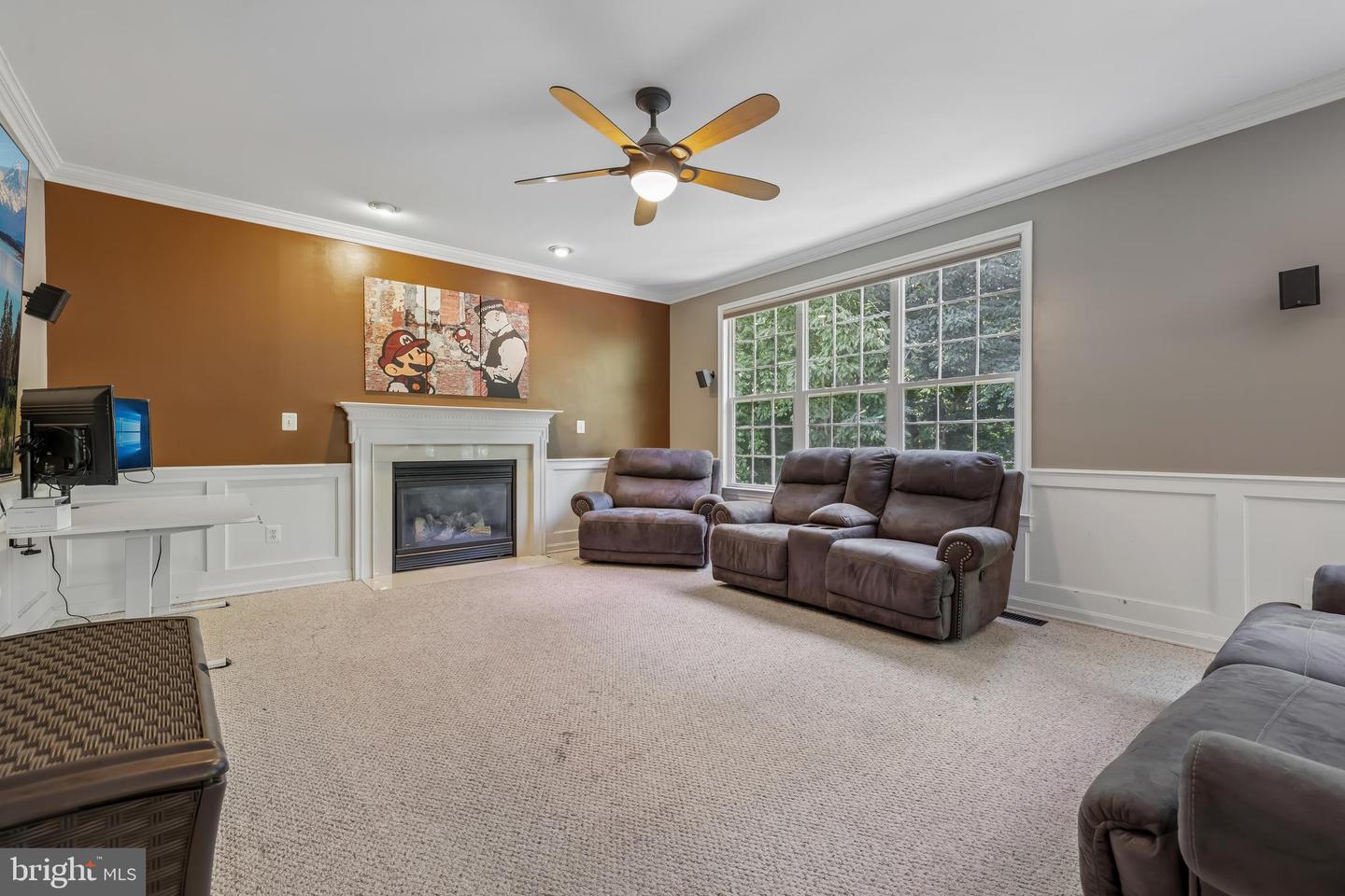 1866 Disney Estates Cir Property Photo 12