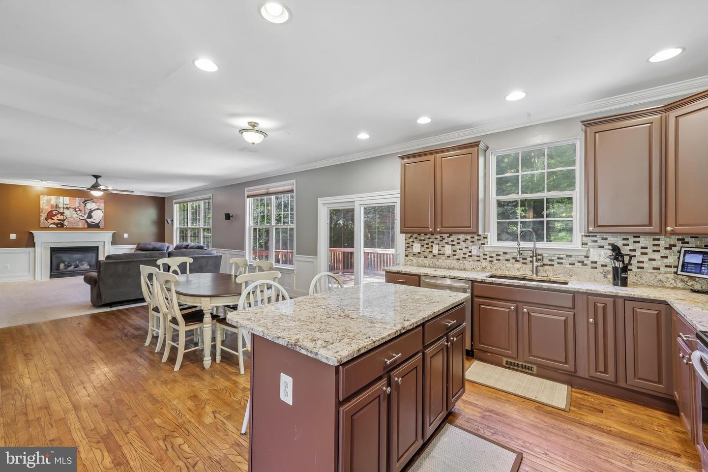1866 Disney Estates Cir Property Photo 17