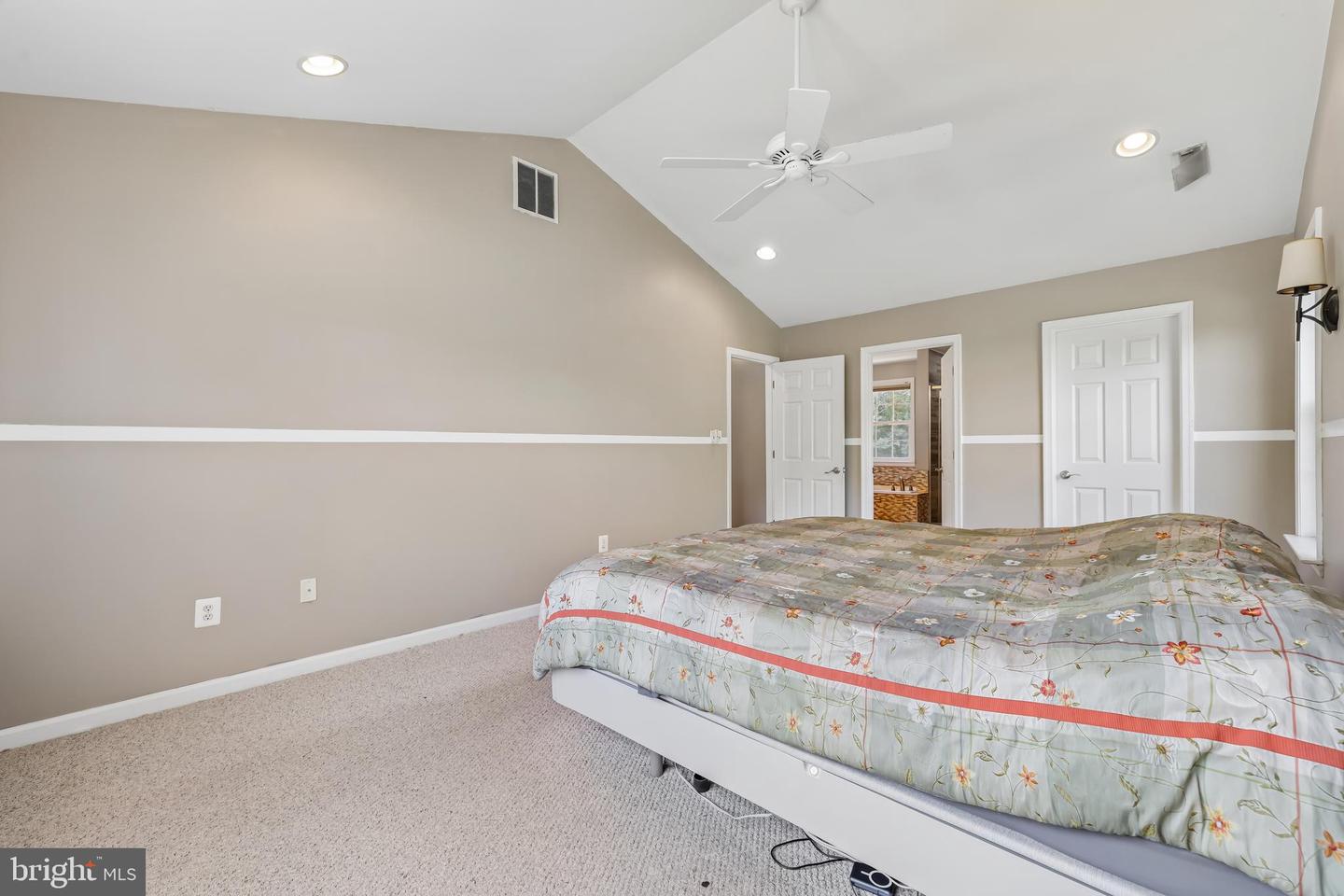 1866 Disney Estates Cir Property Photo 34