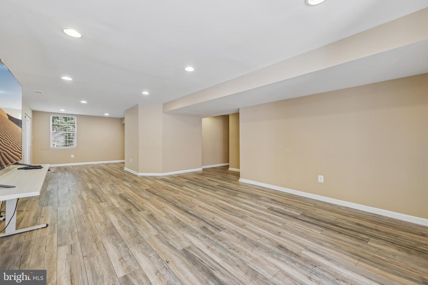 1866 Disney Estates Cir Property Photo 42