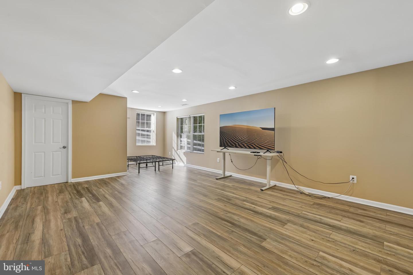 1866 Disney Estates Cir Property Photo 43