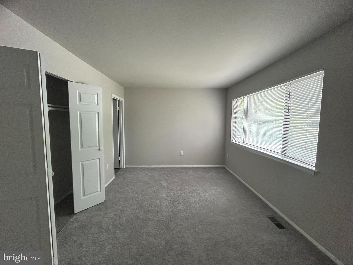 1041 Cedar Ridge Ct Property Photo 8