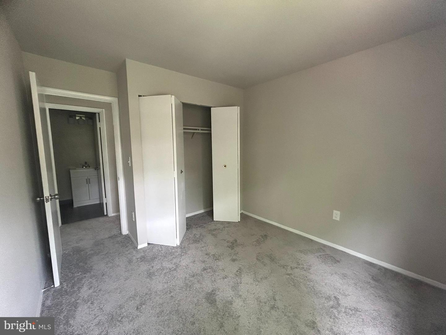 1041 Cedar Ridge Ct Property Photo 14