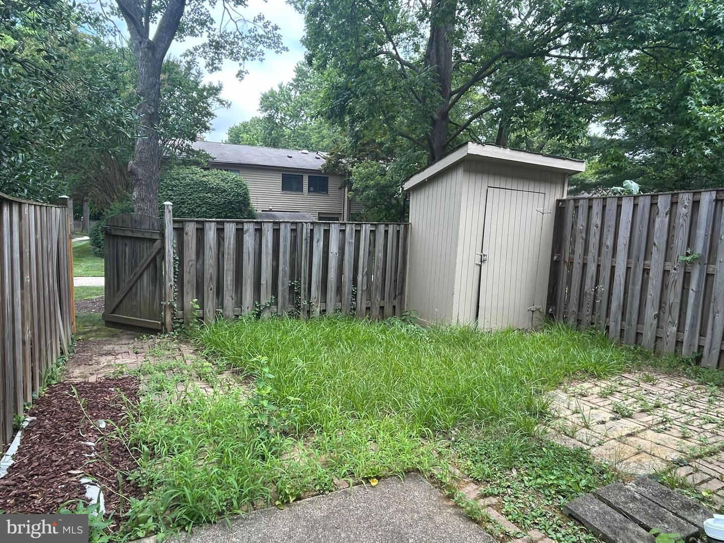 1041 Cedar Ridge Ct Property Photo 16