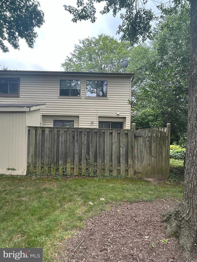 1041 Cedar Ridge Ct Property Photo 20