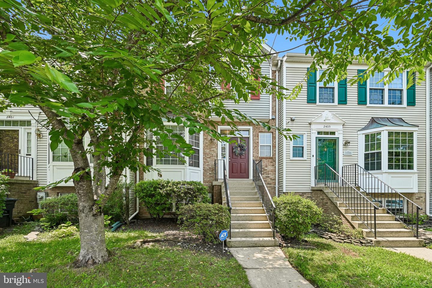 2403 Old Mystic Ct Property Photo 4