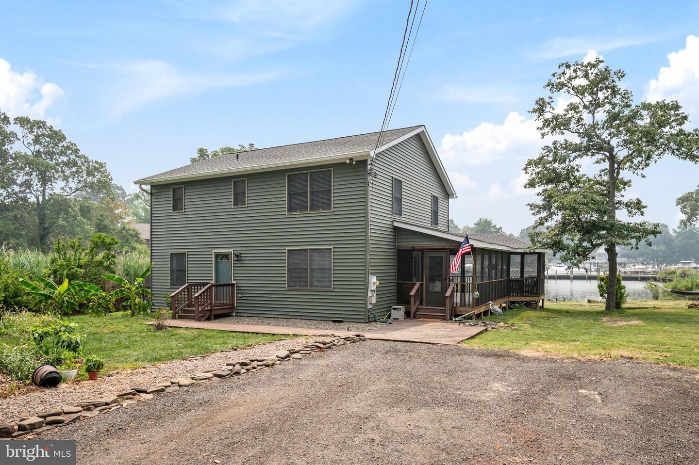 1241 Johnson Dr Property Photo 16