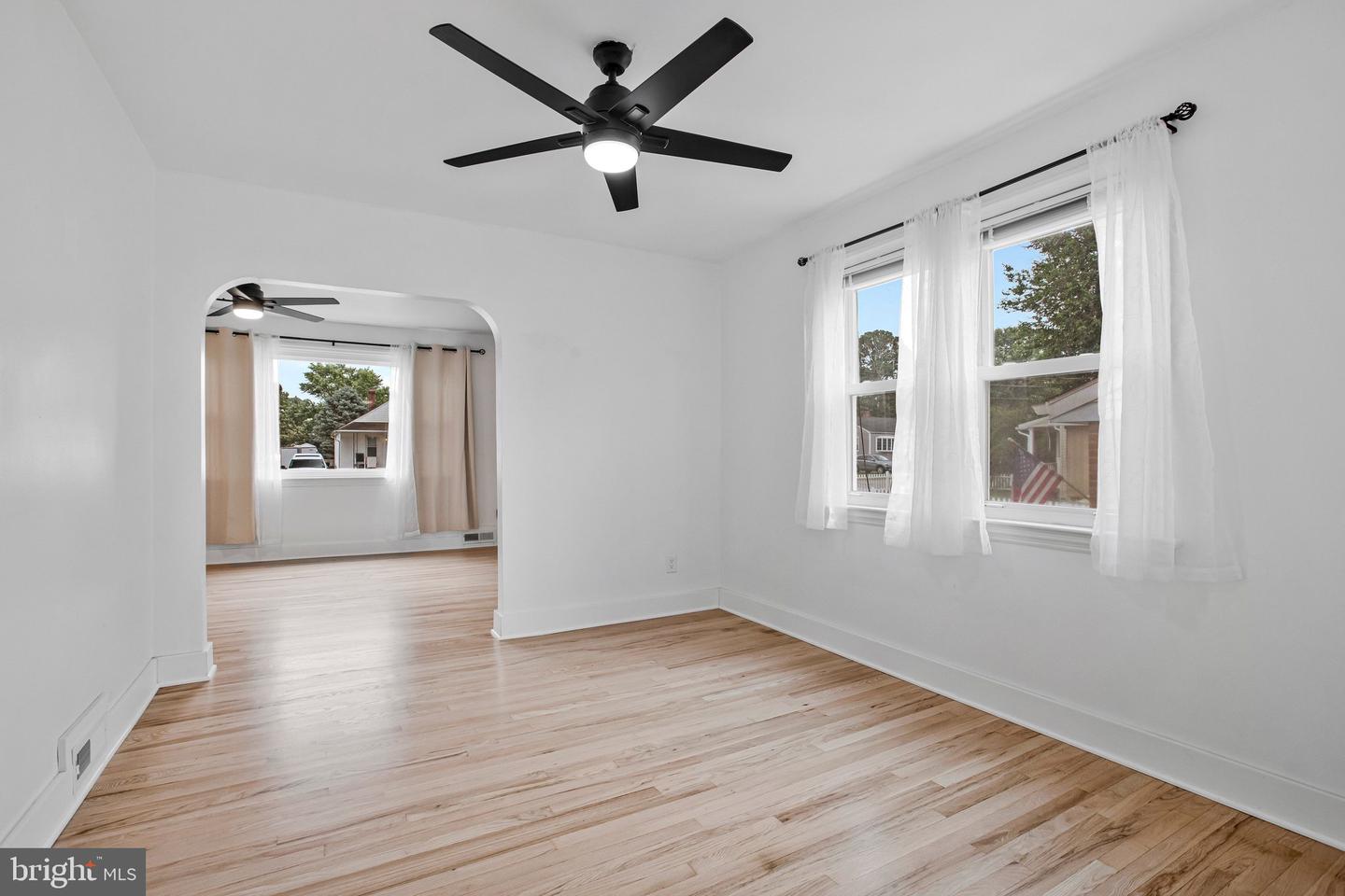 4 Hampton Rd Property Photo 5