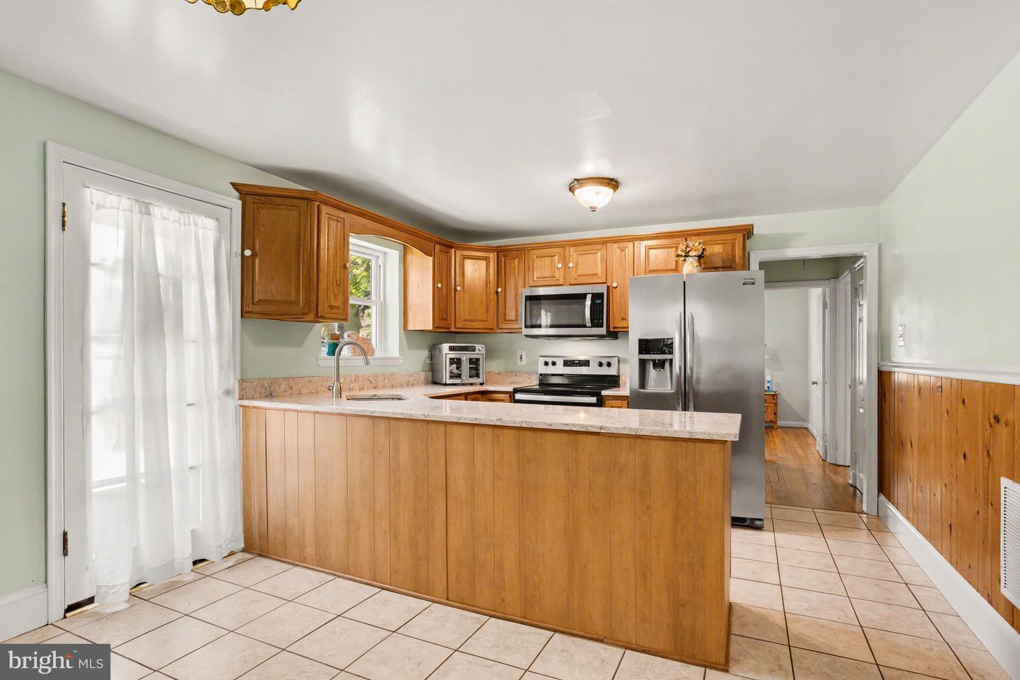 7685 Midway Ave Property Photo 11