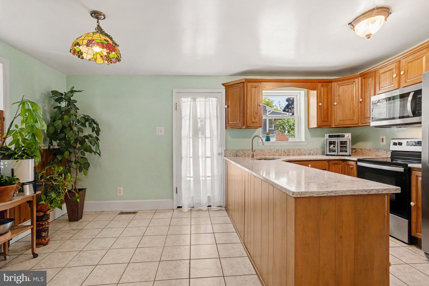 7685 Midway Ave Property Photo 12