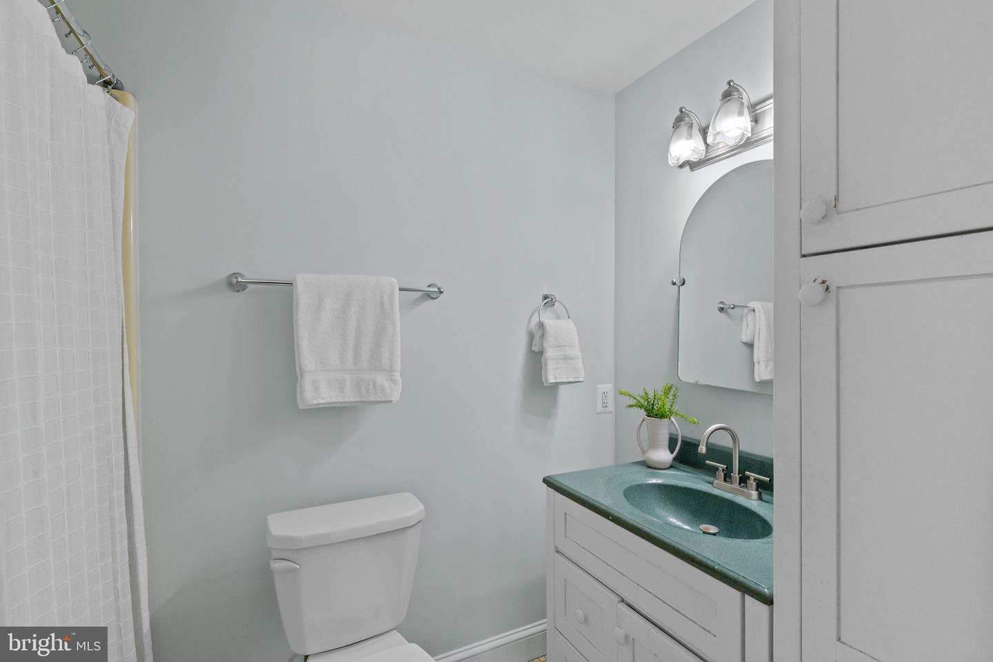 971 Forest Dr Property Photo 16