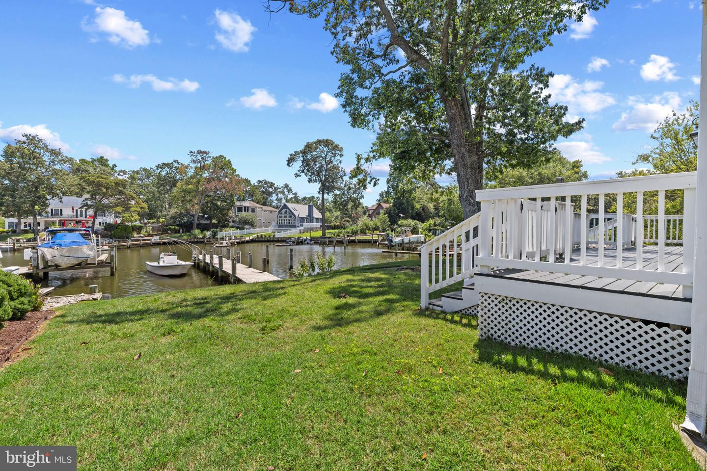 971 Forest Dr Property Photo 38