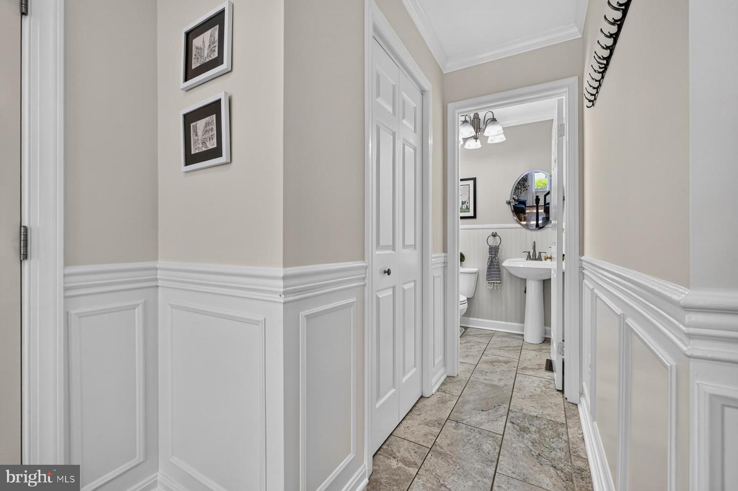 8327 Sail Ct Property Photo 28