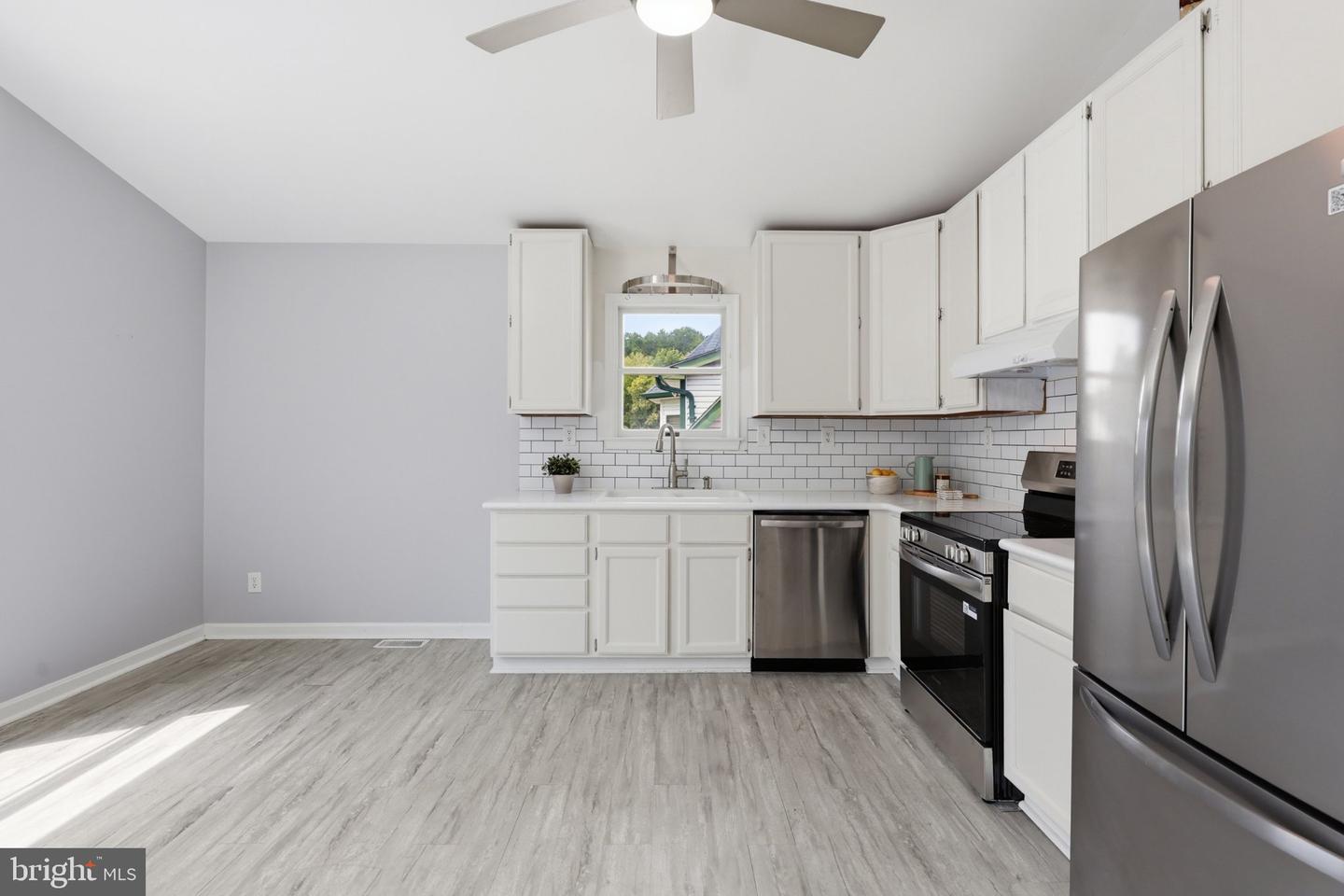 5934 Sneed Dr Property Photo 46