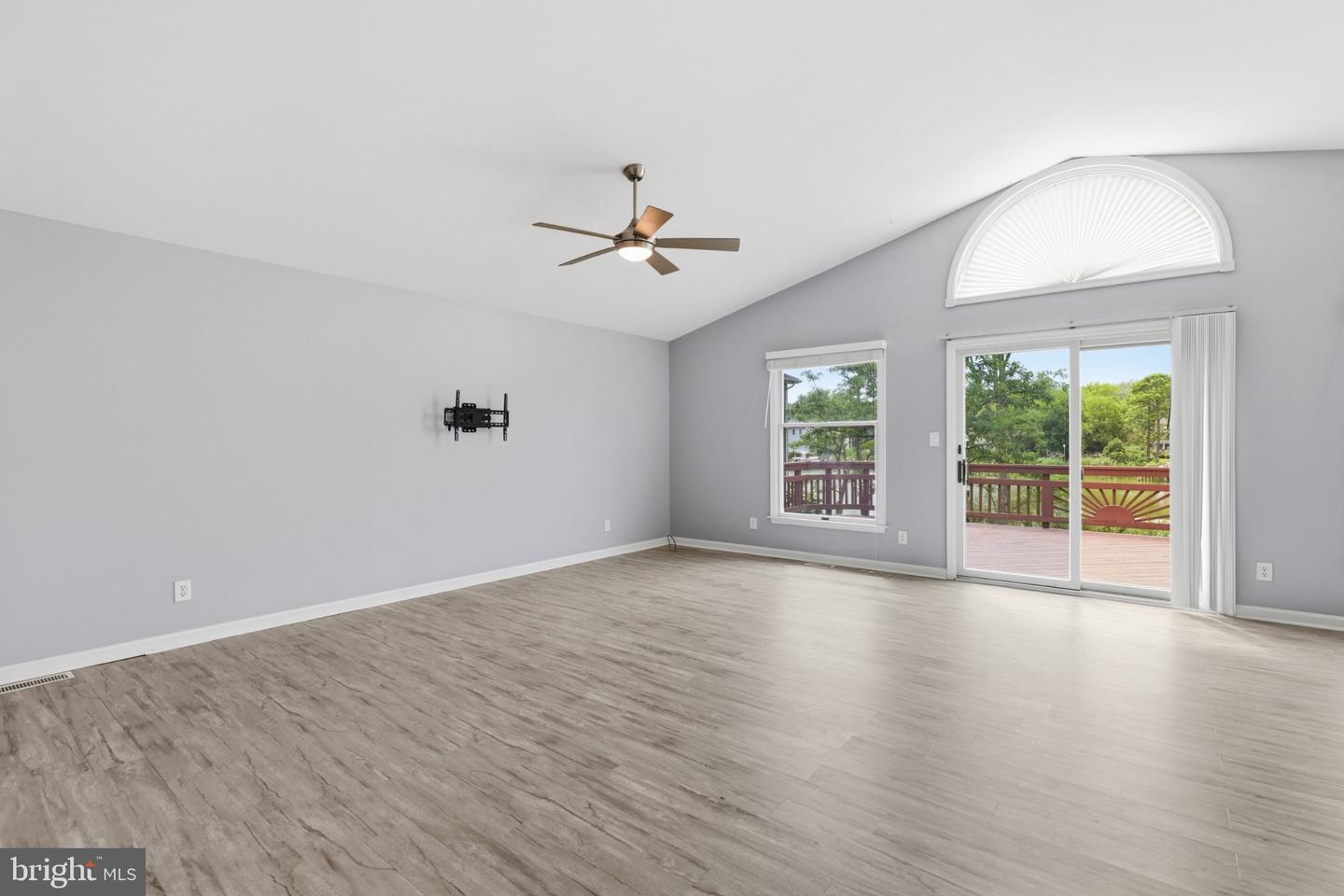 5934 Sneed Dr Property Photo 48