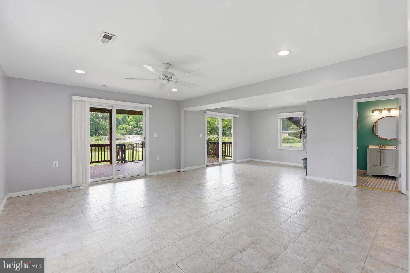 5934 Sneed Dr Property Photo 54