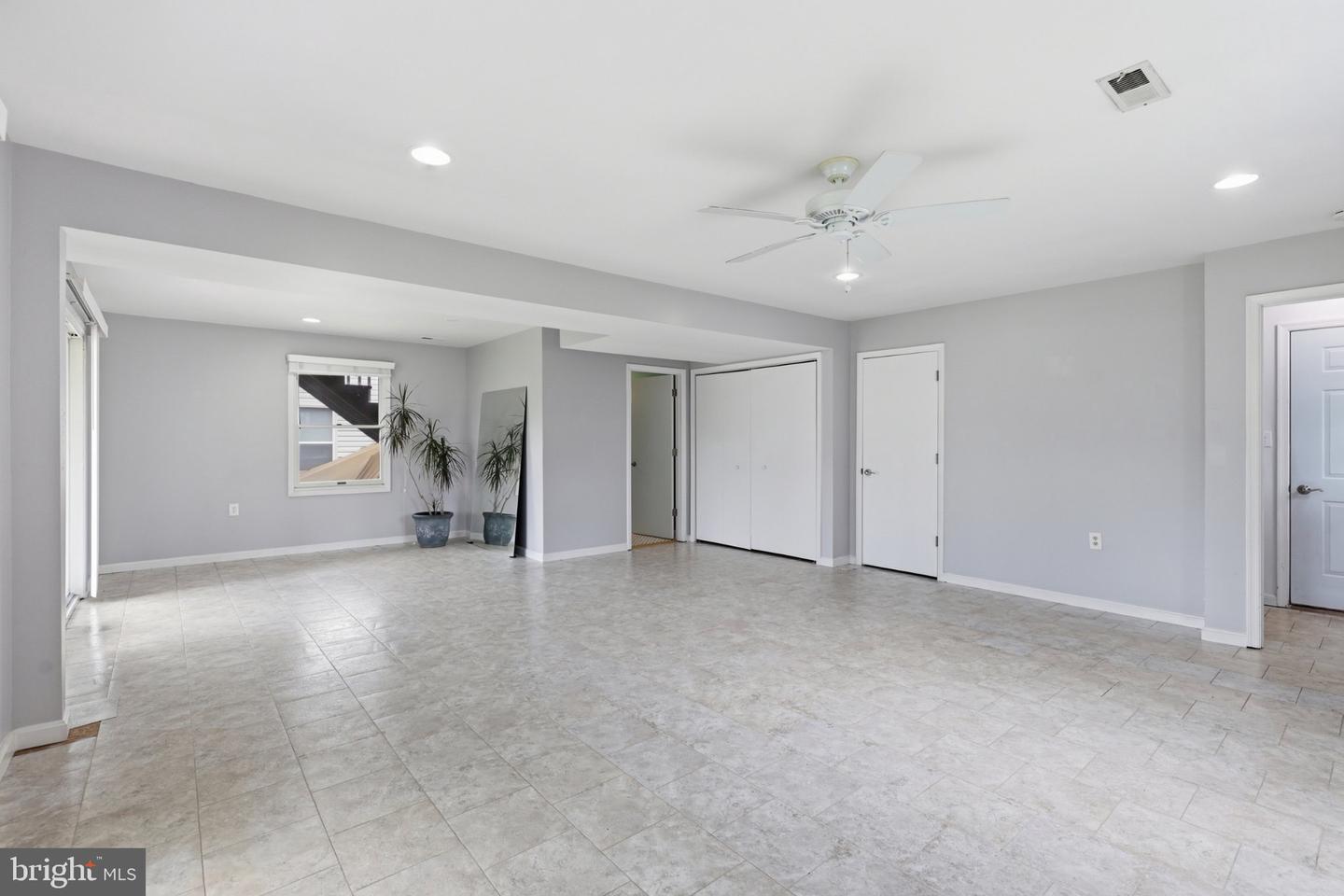 5934 Sneed Dr Property Photo 56
