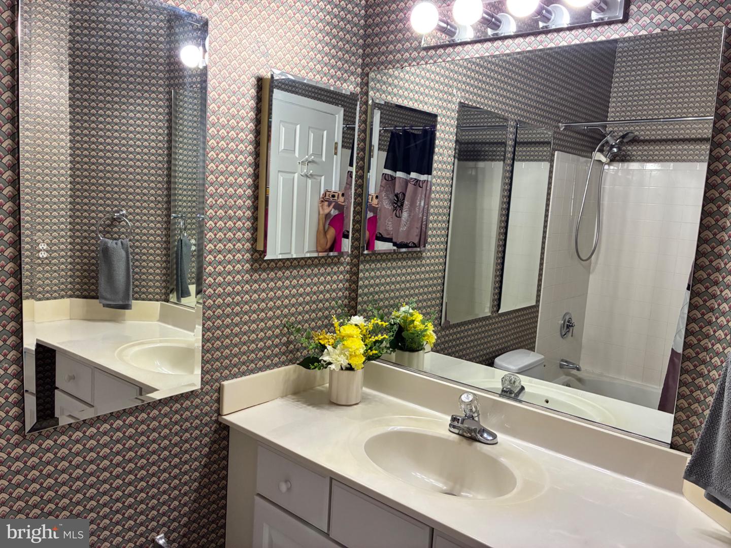 1410 Peregrine Path Property Photo 16