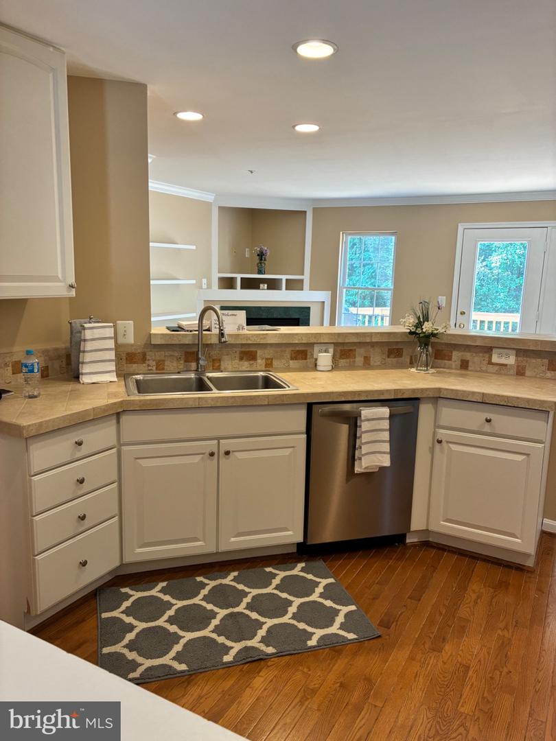 1410 Peregrine Path Property Photo 45
