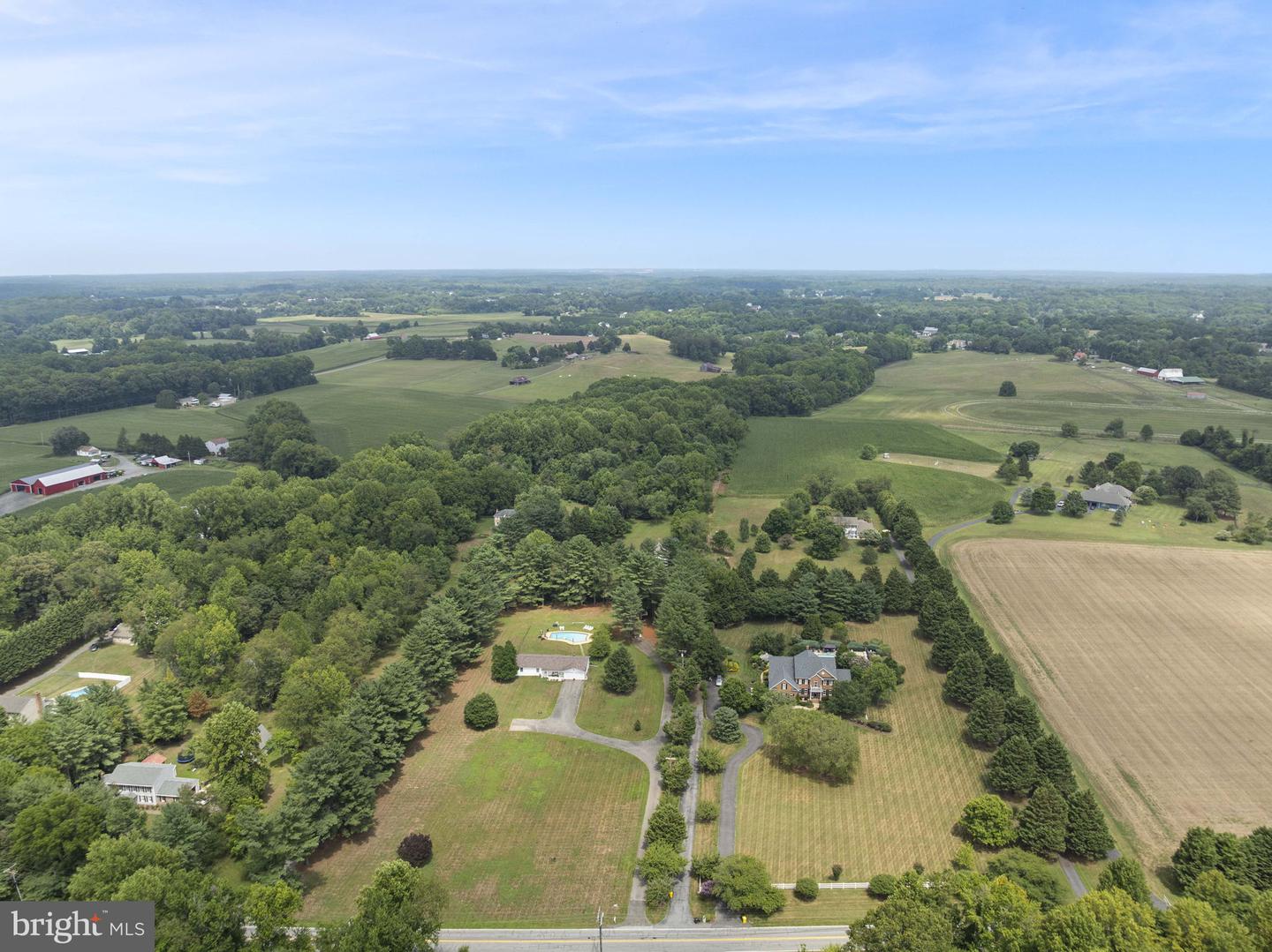 3321 Patuxent River Rd Property Photo 1