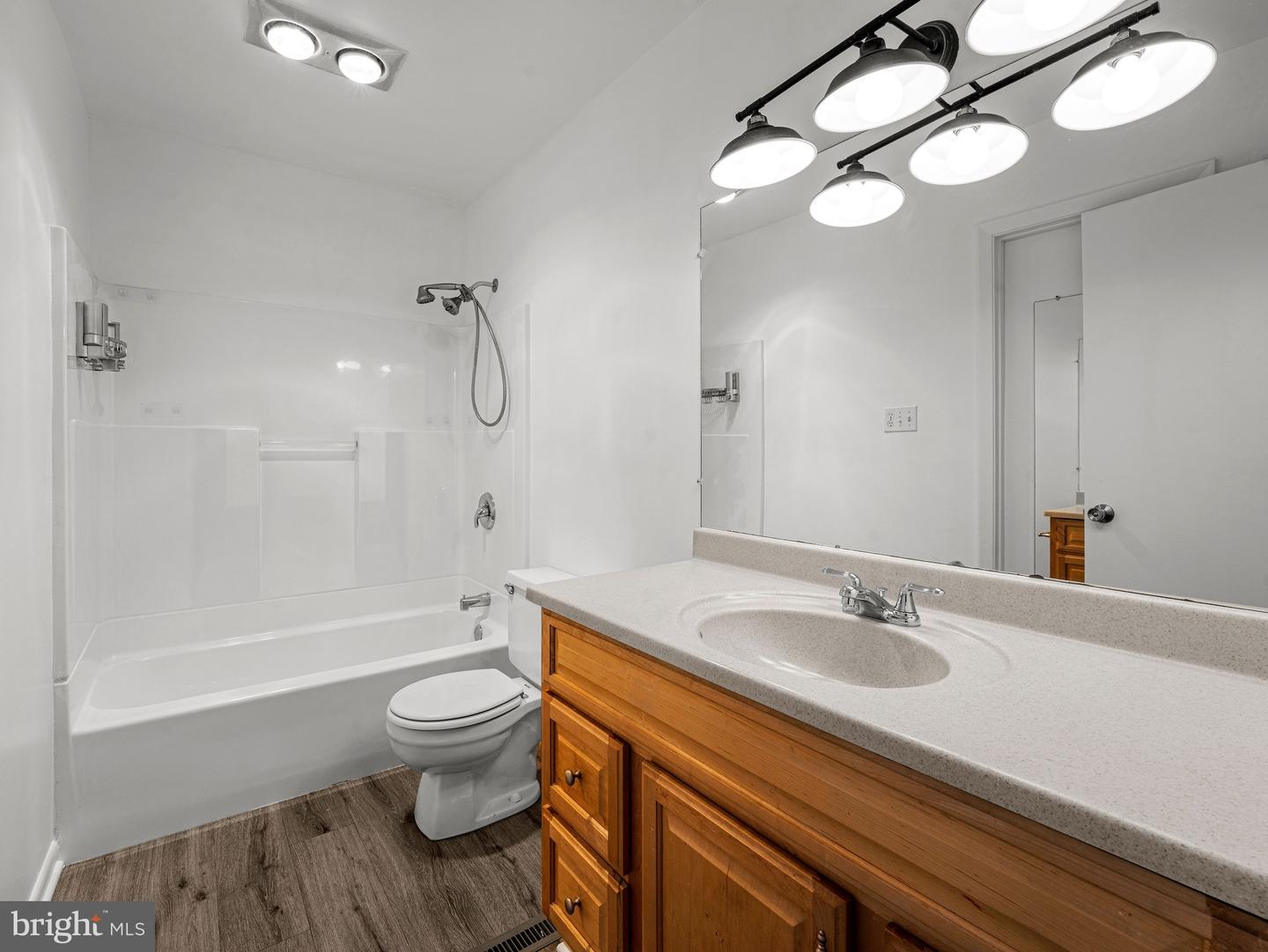 369 Volley Ct Property Photo 11