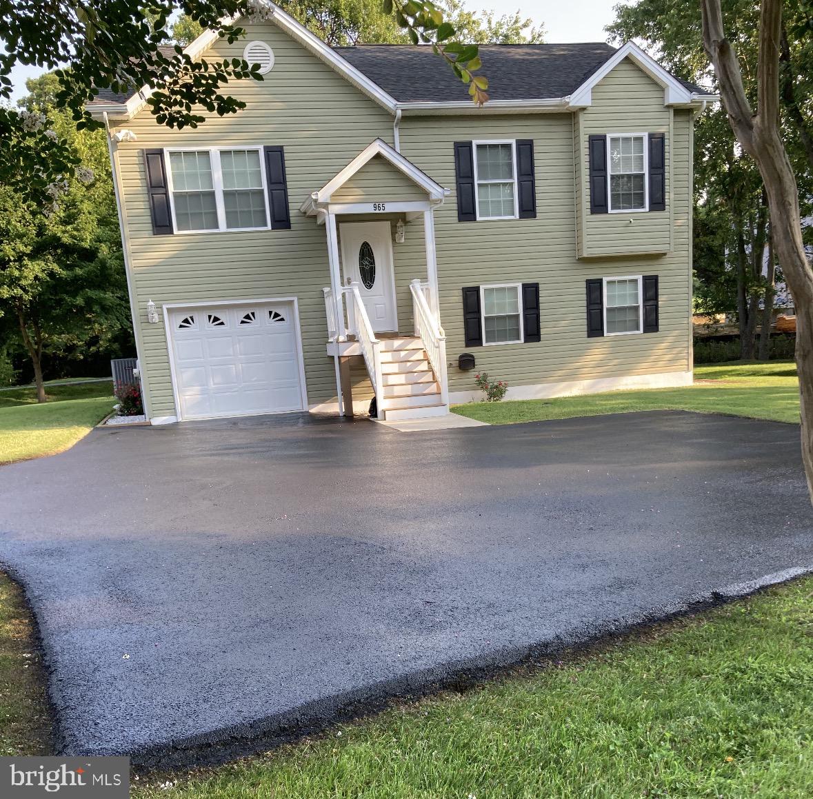 965 Old Annapolis Neck Rd Property Photo 1