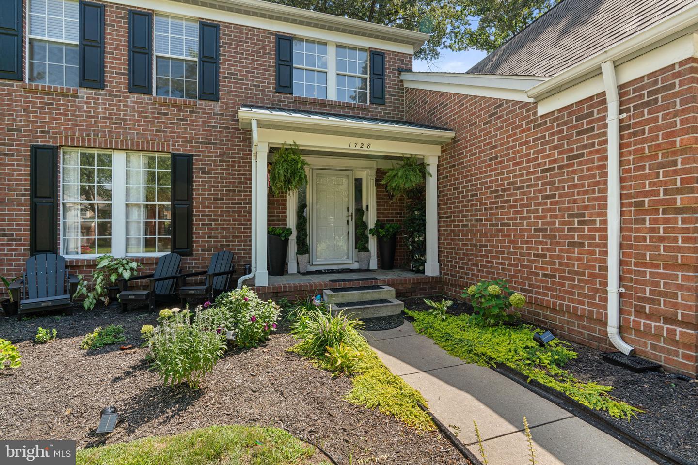 1728 Wickham Way Property Photo 3