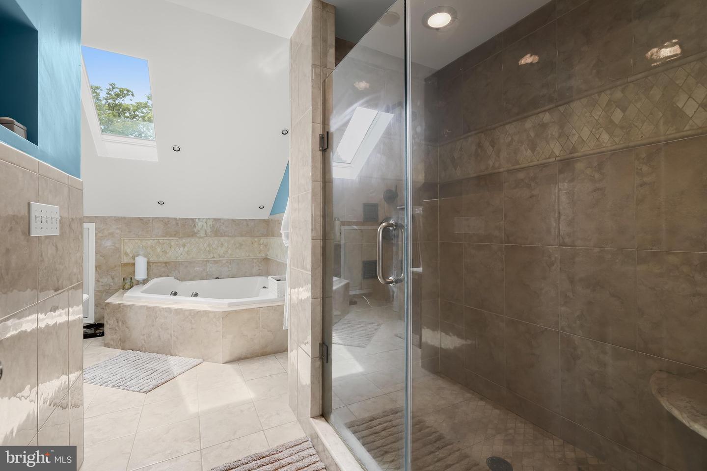 3703 Parke Dr Property Photo 31