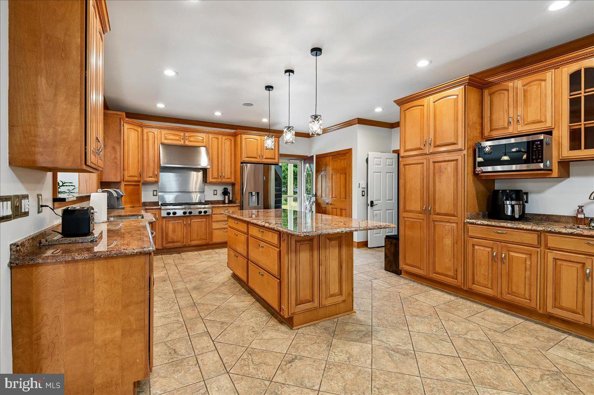 11 Walters Way Property Photo 30