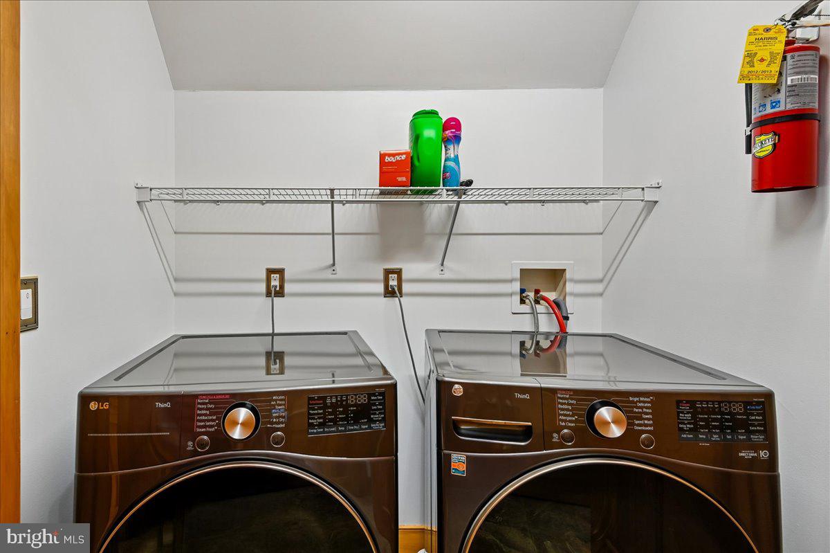 11 Walters Way Property Photo 48