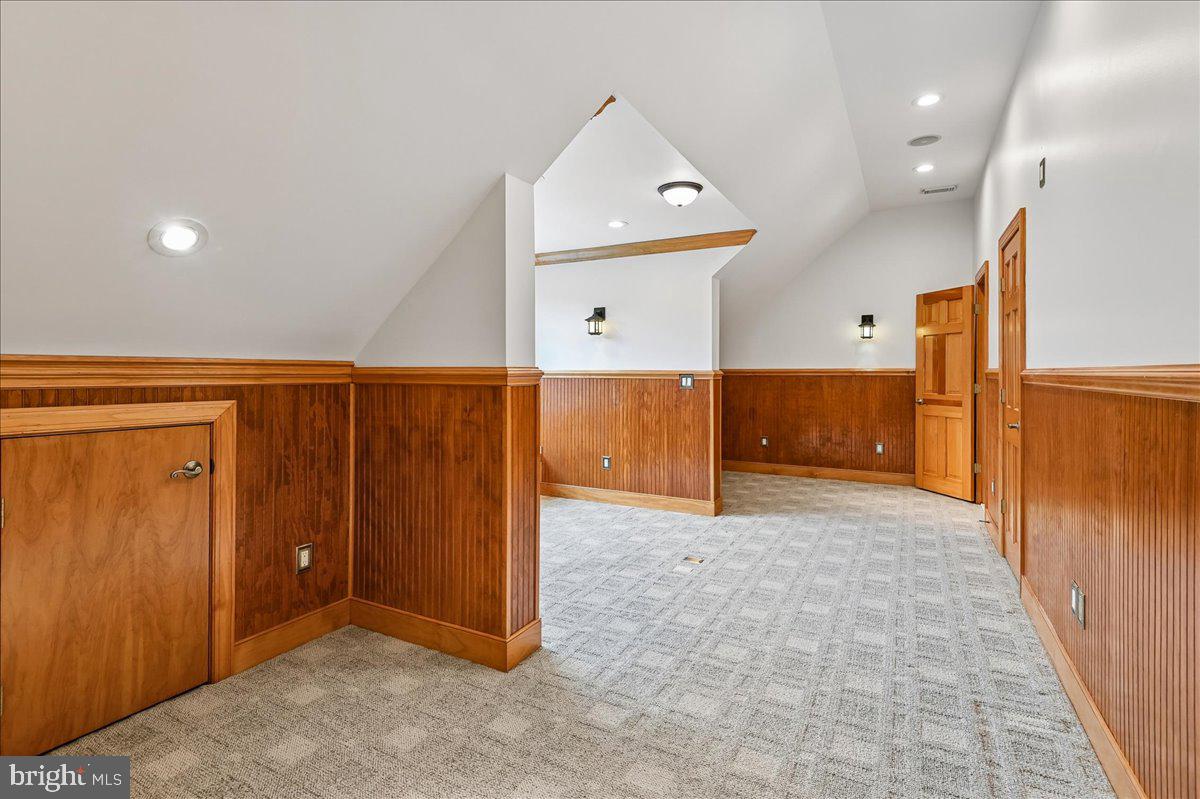 11 Walters Way Property Photo 51