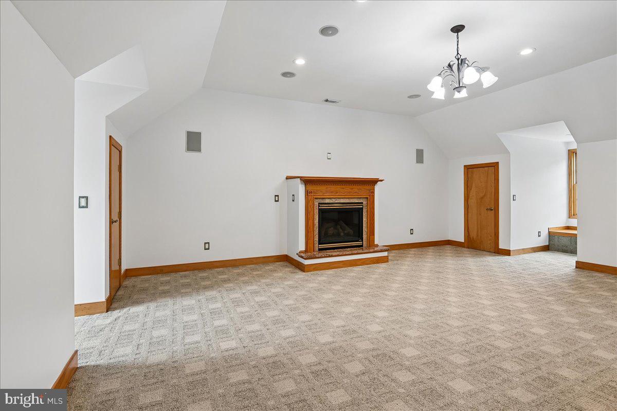 11 Walters Way Property Photo 55