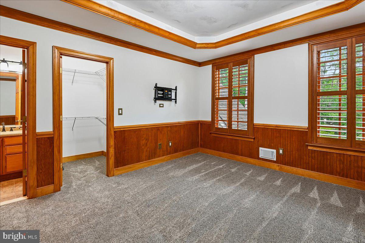 11 Walters Way Property Photo 58