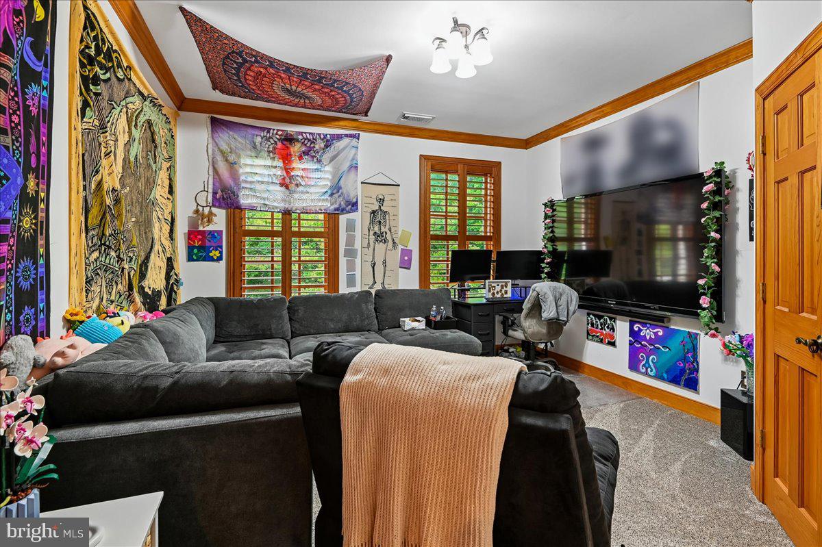 11 Walters Way Property Photo 62