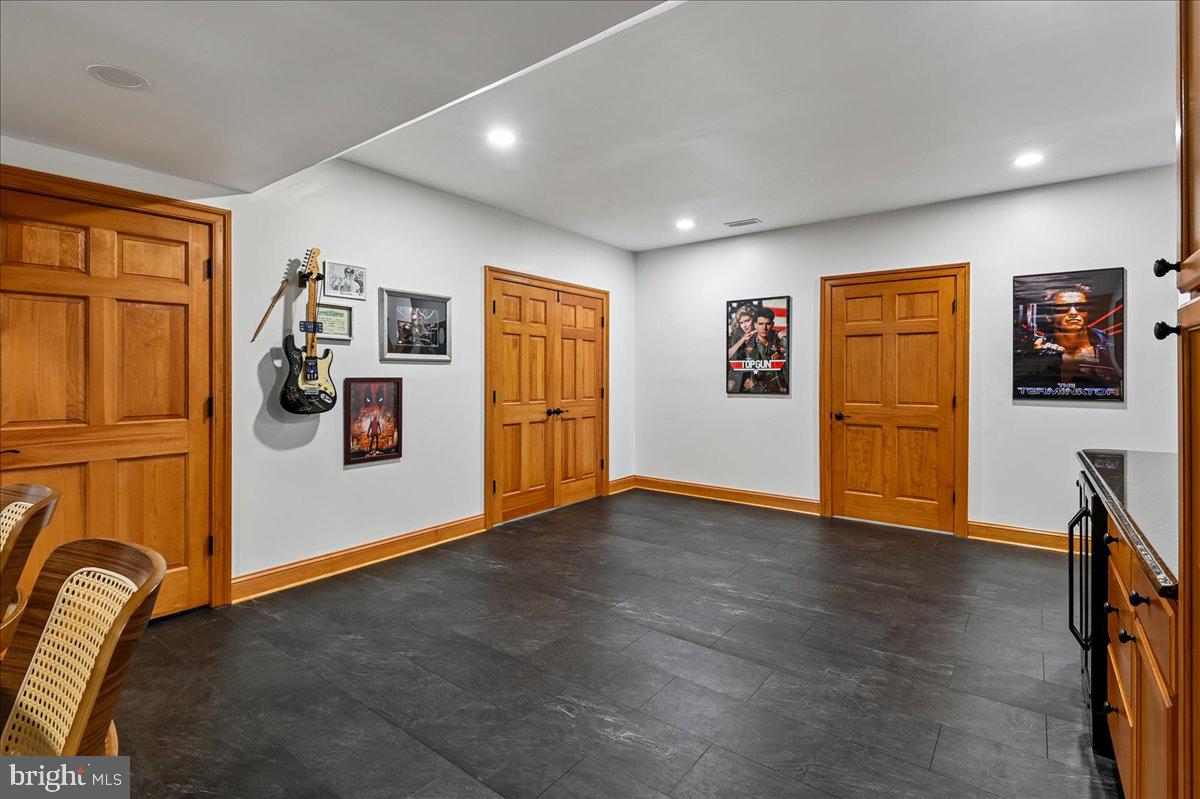 11 Walters Way Property Photo 73
