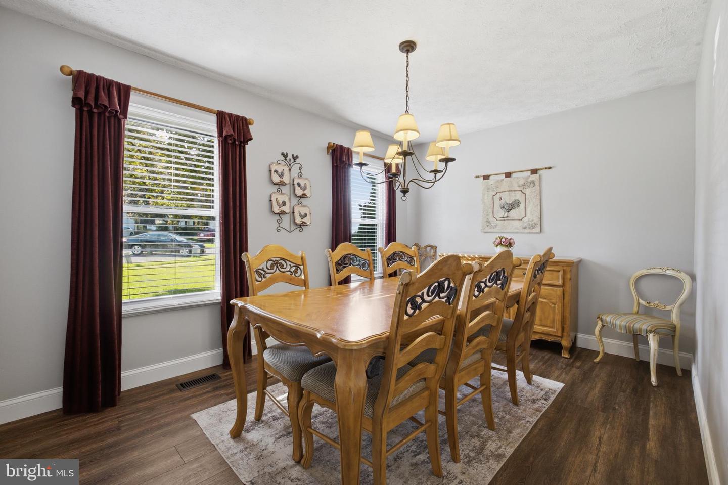 7946 Royal Mint Pl Property Photo 7