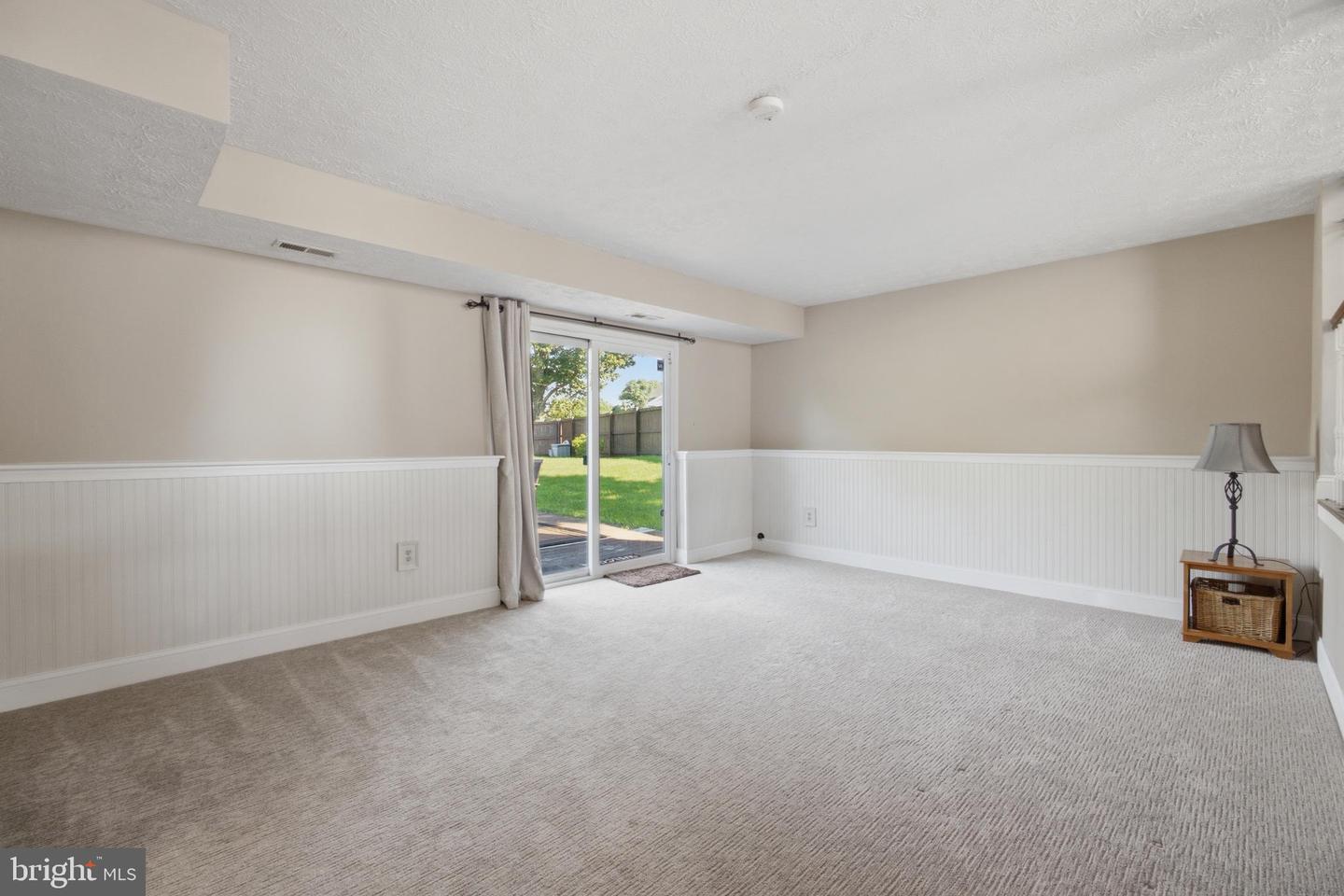 7946 Royal Mint Pl Property Photo 20