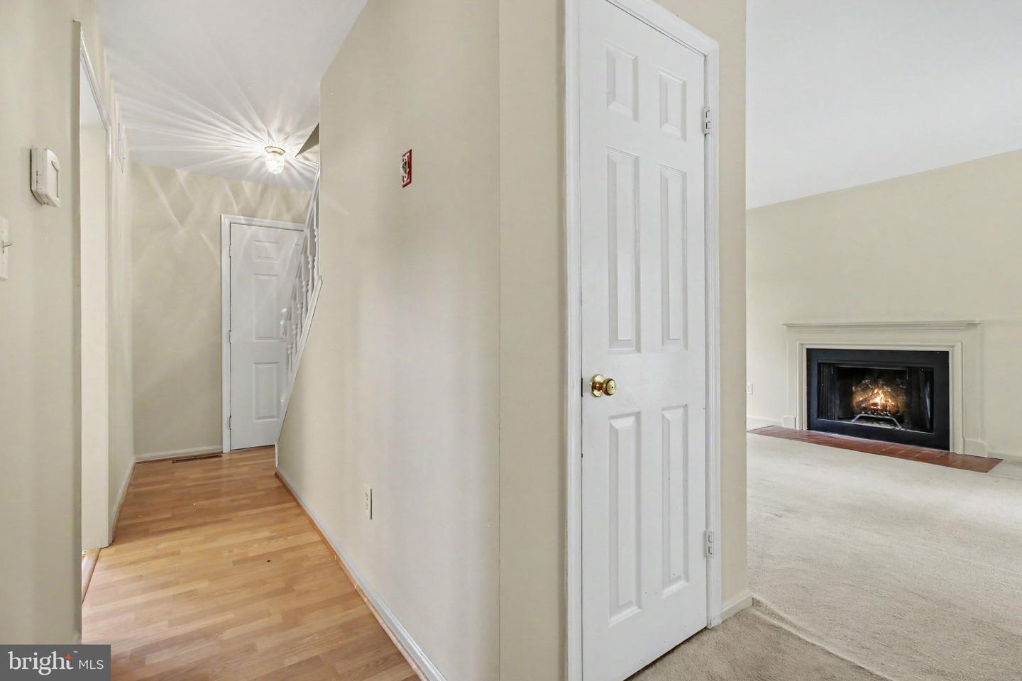 2110 Shore Dr Property Photo 4