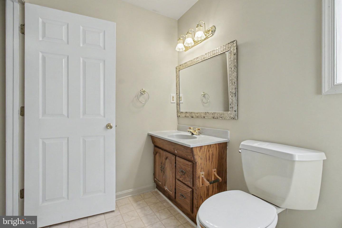 2110 Shore Dr Property Photo 14