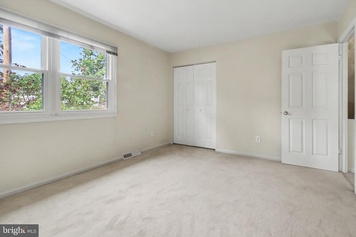 2110 Shore Dr Property Photo 26
