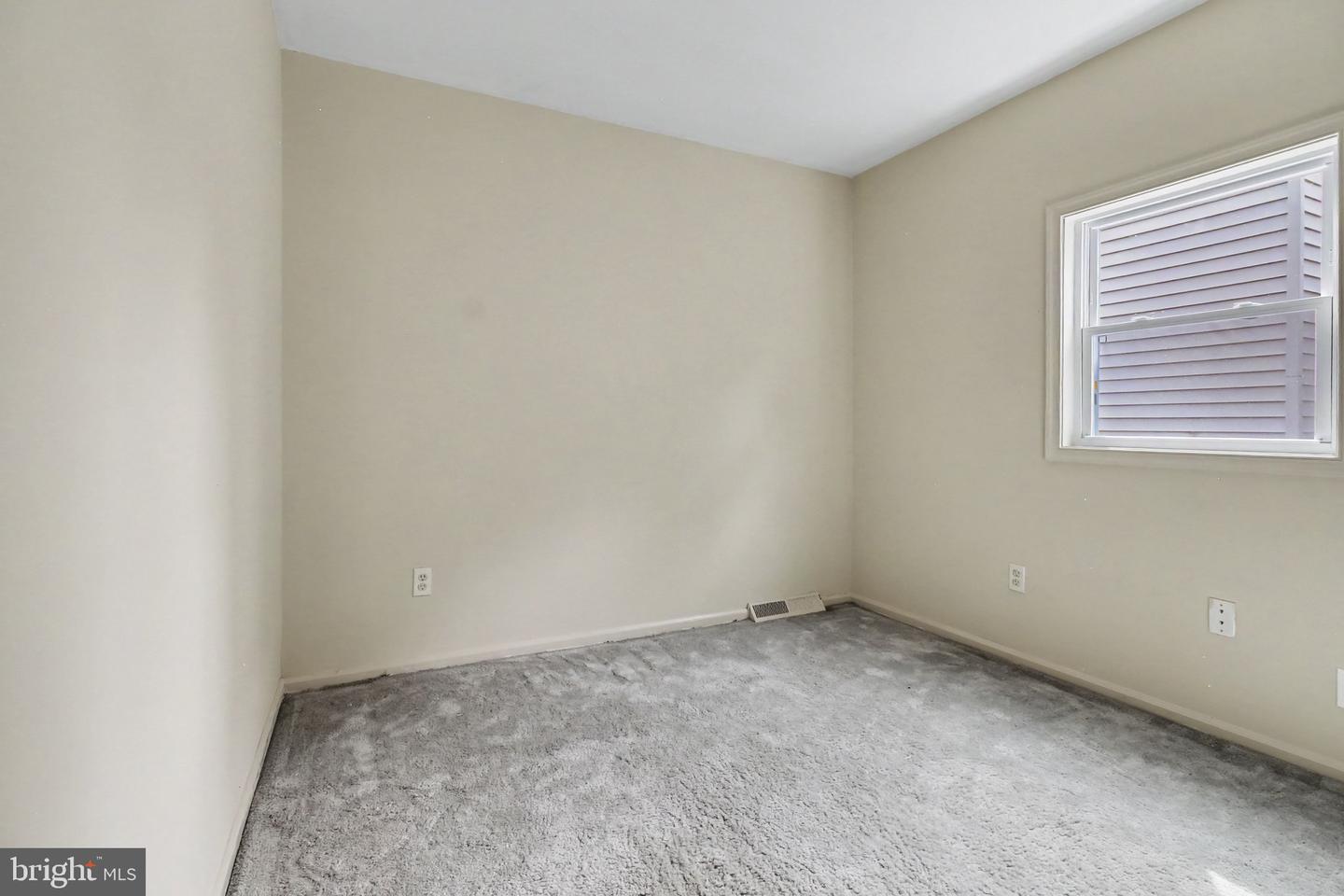2110 Shore Dr Property Photo 31