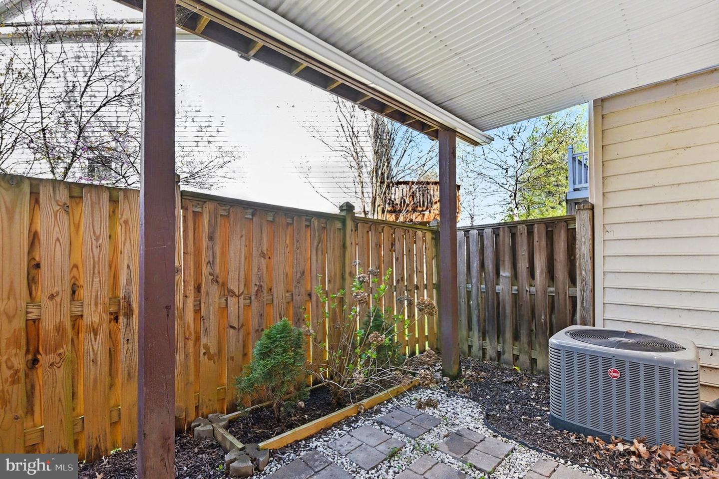 8016 Pennington Dr Property Photo 25
