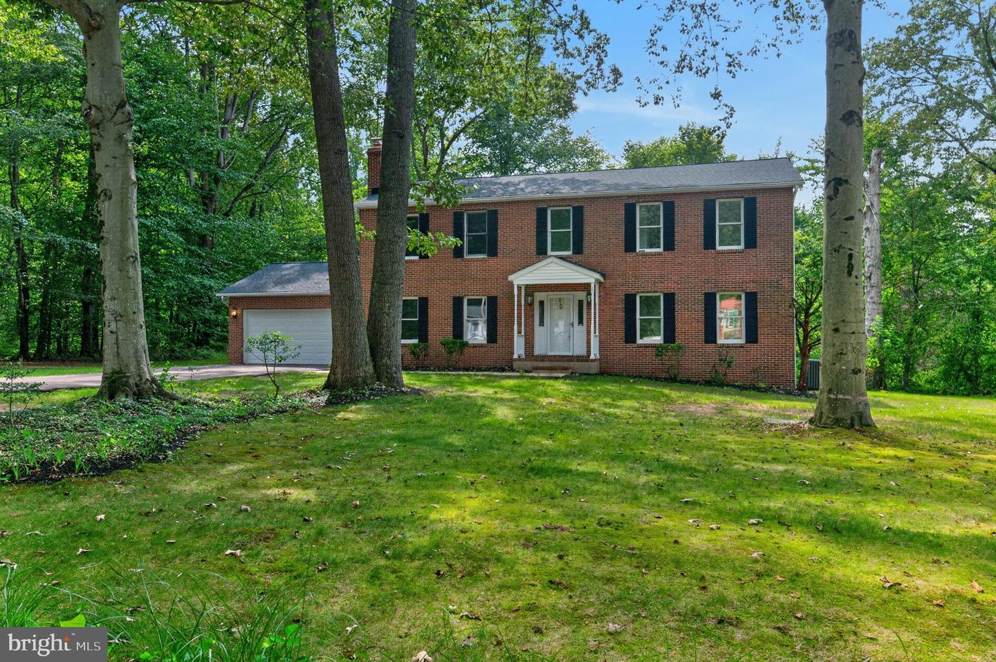 881 Chinquapin Crest Dr Property Photo 1