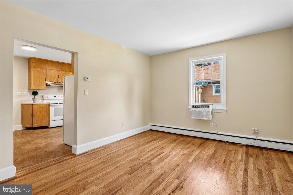 307 Melvin Ave Property Photo 7