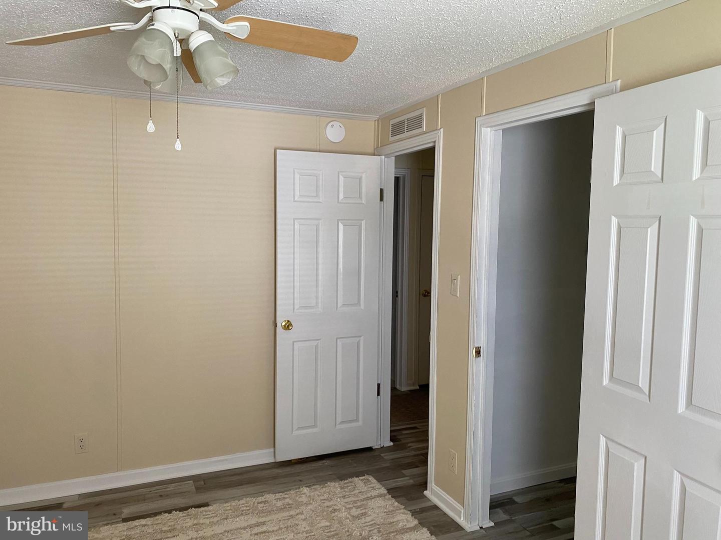 7504 Gleneagle Dr Property Photo 12