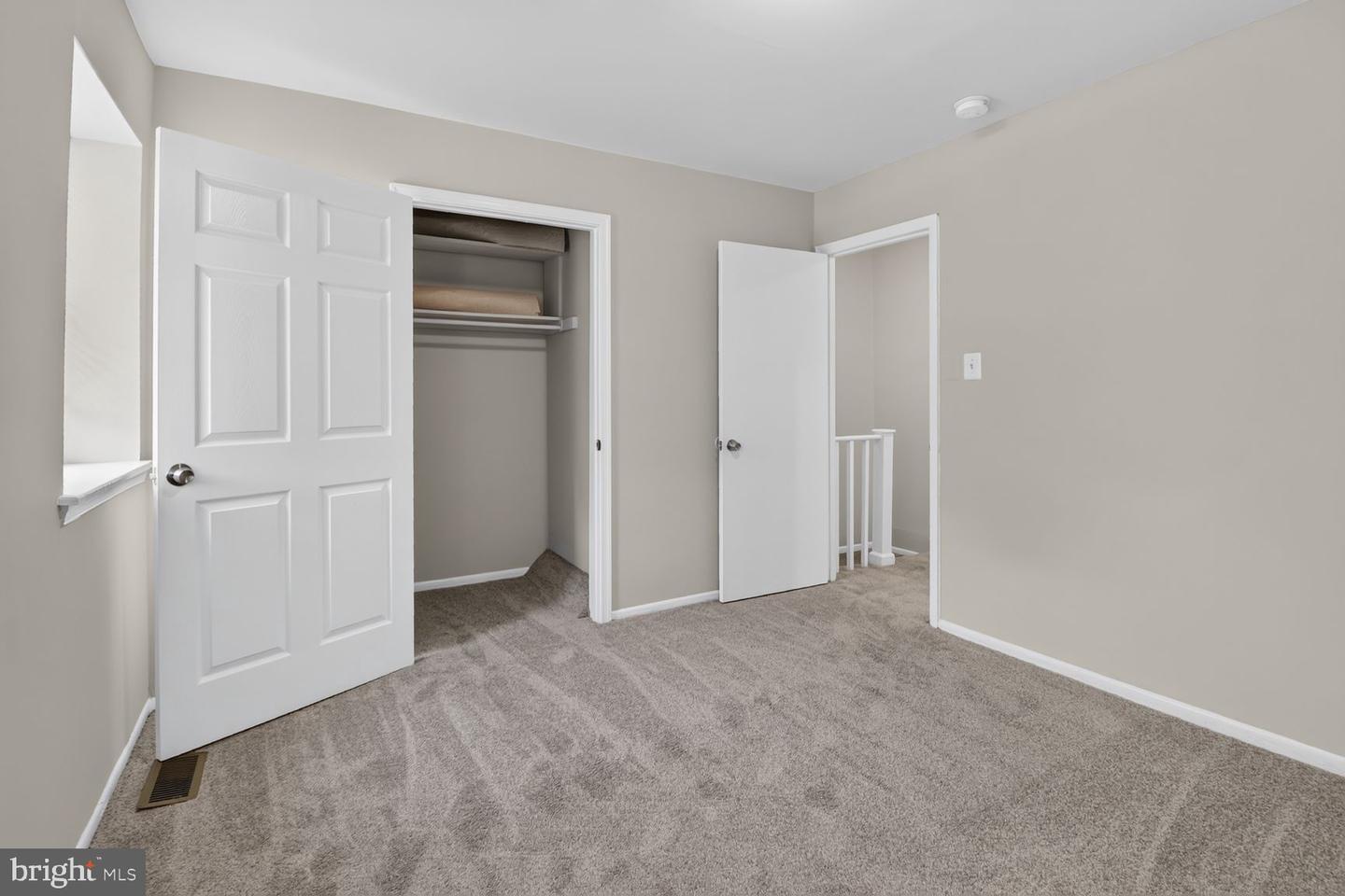 8235 Parham Ct Property Photo 9