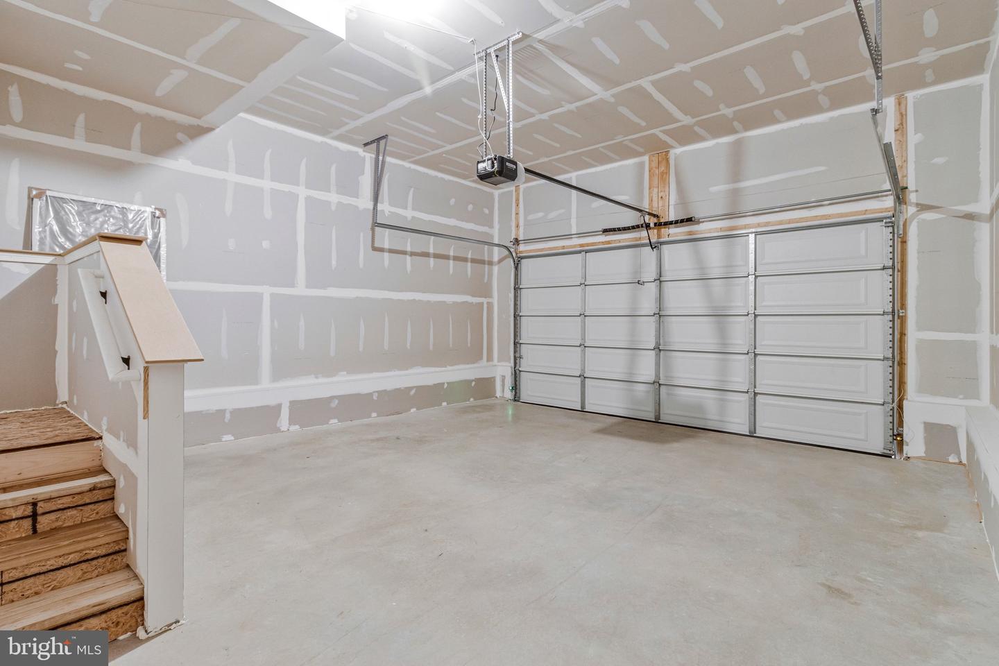 5719 Howard Dr Property Photo 20