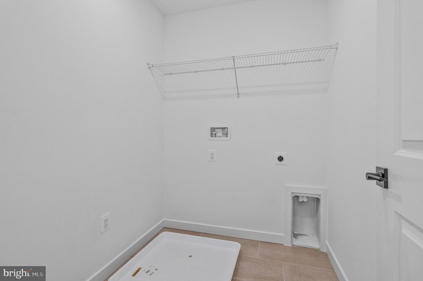 5719 Howard Dr Property Photo 27