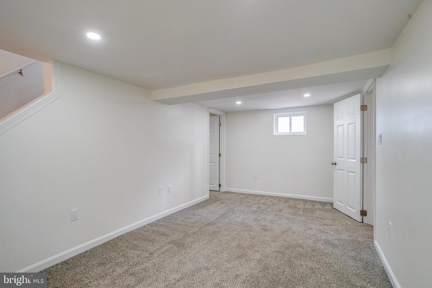 4212 4th St Property Photo 42