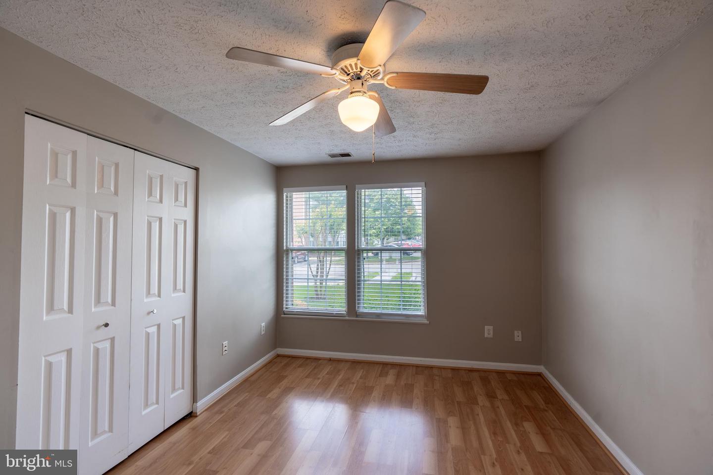 689 Winding Stream Way #101 Property Photo 12